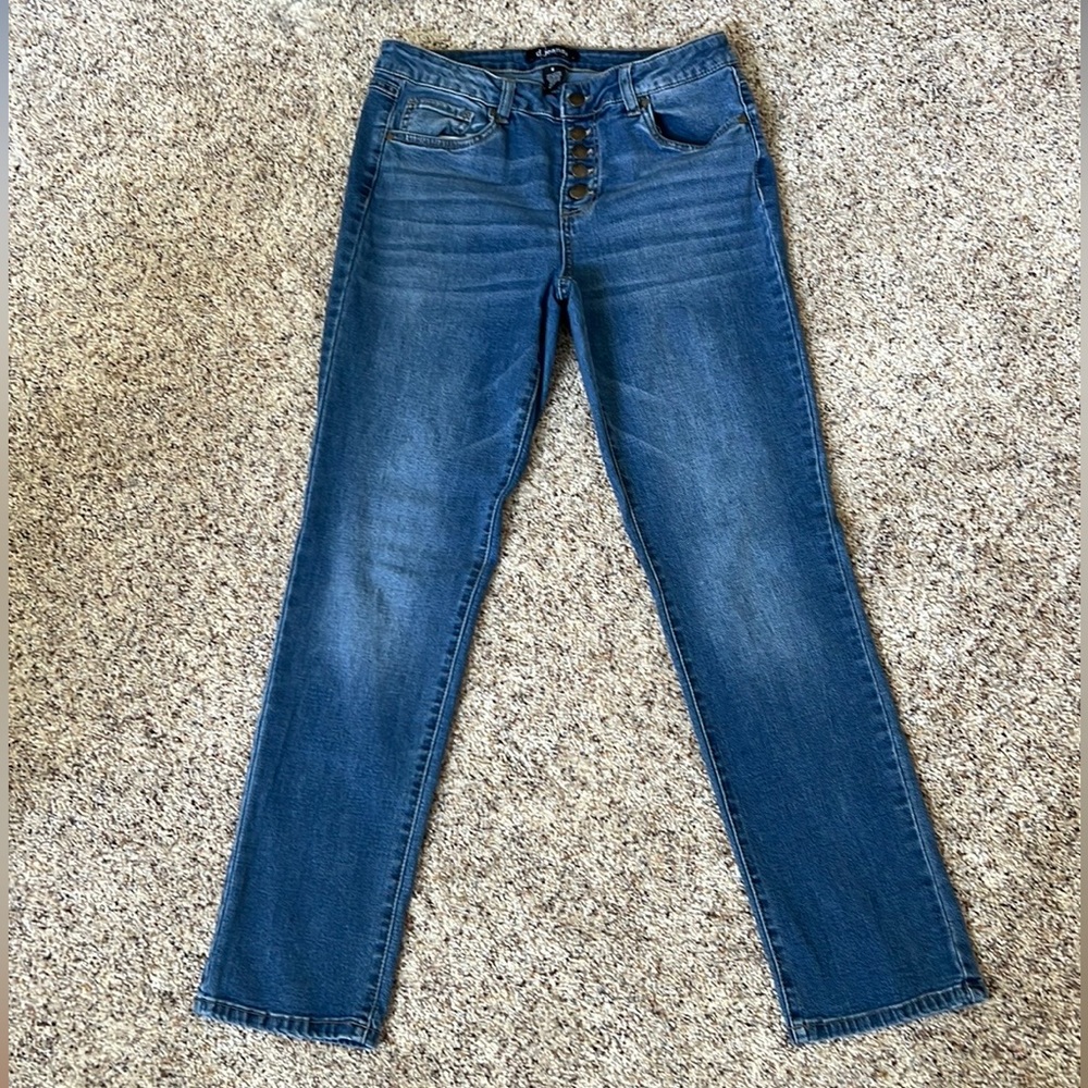 d. jeans size 8 button fly A-73